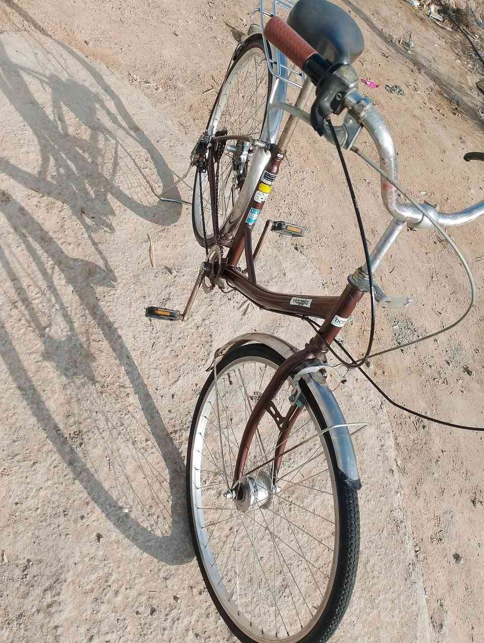 سلام عليكم باسكل البيع حجم 26 نظافه 70بلميه مابي اي شي نقص سعر90 بي مجال قليل هاذه رقم استفسار *********** مكان كربلاء عطيشي
