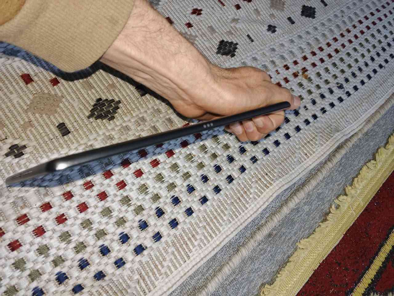 ايباد 9 لبيع نضيف كلش ذاكرته 64 كارتونته موجود شاحنته الاصليه زلخ مابيه كلش جديد الرقم *********** السعر خاص
