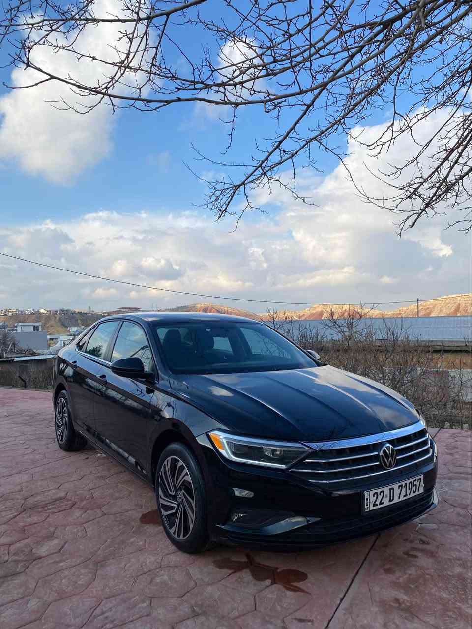 jetta S 2020
بەس بۆنید بۆیاخ بێ داخلی 
کامل کرایتە SEL
٥١مایل ڕۆشتوە
٠۷٥٠۱۳٥۸۸۲۸ أربيل, العراق
