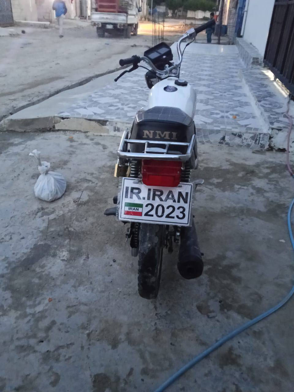 سلام عليكم دراجة تايكر اخت صفر موديل 23 دراجة جديدة بمعنة الكلمة عليهة عقل الكتروني 7 فصلات وصالنصة بصراوية اصلية دراجة مفولة محرك صفر ما مضروب سبانة مكاني كركوك حي النصر 
سعر 450 وبيهة مجال بصيط 
***********
