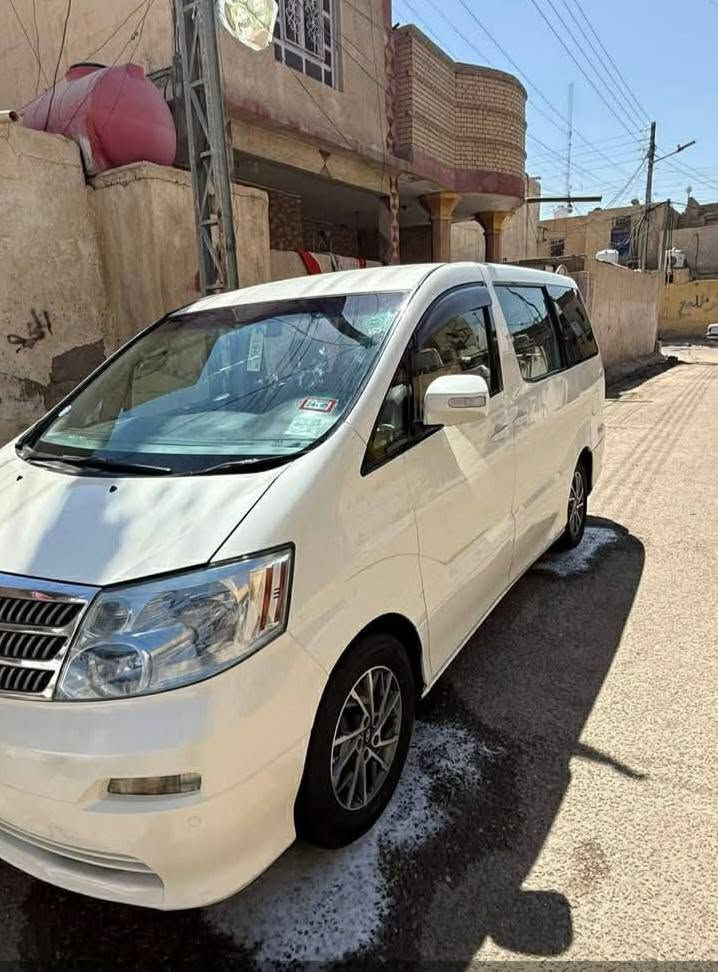 تويوتا الفارد مودي2004  مواصفات سنويه لل 28 حساسات وكامره. .كشنات منفصل باب كهربائي  الجنطه  كهربائيه 4 سلندر 4 ويل دشبول جديد وتدفئه وتبريد 3قطع كل التحكمات شغاله رقم بصره مدوار ثاني يو  رقم *********** مكان النجف الاشرف واللي يجي بخير ويدلل السعر 120 بيها مجال
