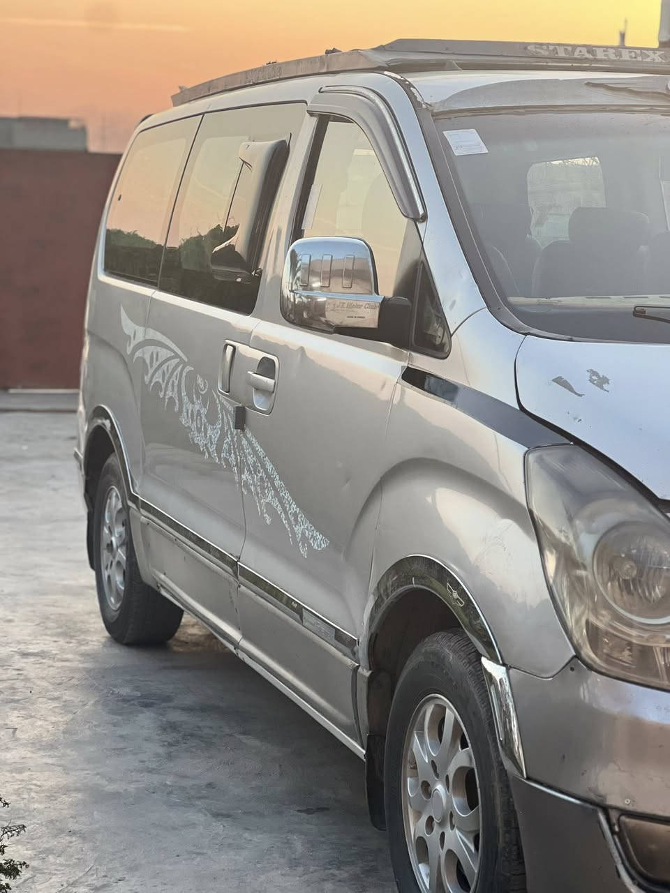 السلام عليكم ستاركس 2009 مفتوح فول مواصفات 
السعر 120 العنوان ديالى خان بني سعد الستفسار عله هاذه الرقم  ***********
