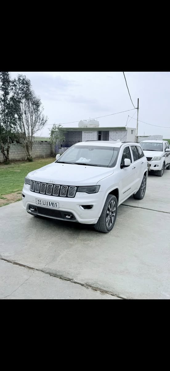 السلام عليكم للبيع او مراوس خليجي وكالة هارلم
جيب 2018 لمتد فول مواصفات عدا الجكات
كفاله عامه من الضربه و التعديل البارد 
بيه جامرلغ صبغ بسبب شخط و كارت ب البنيد
ماشية 64mi حقيقي جاهزه بدون نواقص 
كير محرك اكسل حدادية تبريد وضع شركة 
السعر 245$ وبيه مجال مكاني ديالى 
***********
***********
