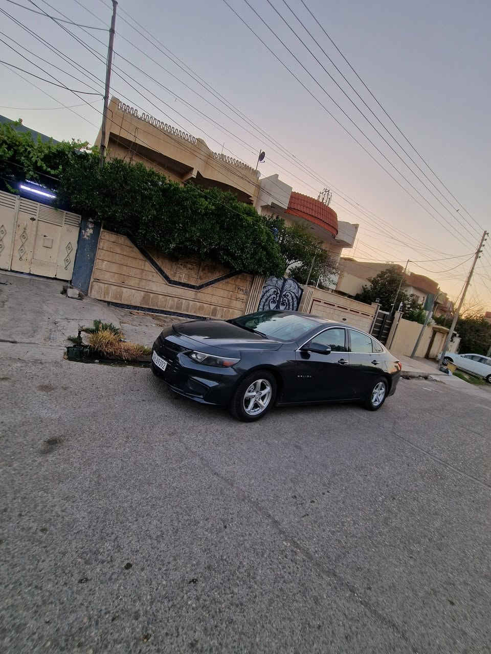 للبيع او مراوس. بقل وفرق.    ماليبو. LTموديل 17.   شرط مكينه وكير. وتبريد.       قطعتين ونص. صبغ. بدون دواخل.     موصل.داخل.   سعر.  90. وبها مجال.  ***********.     واتساب
