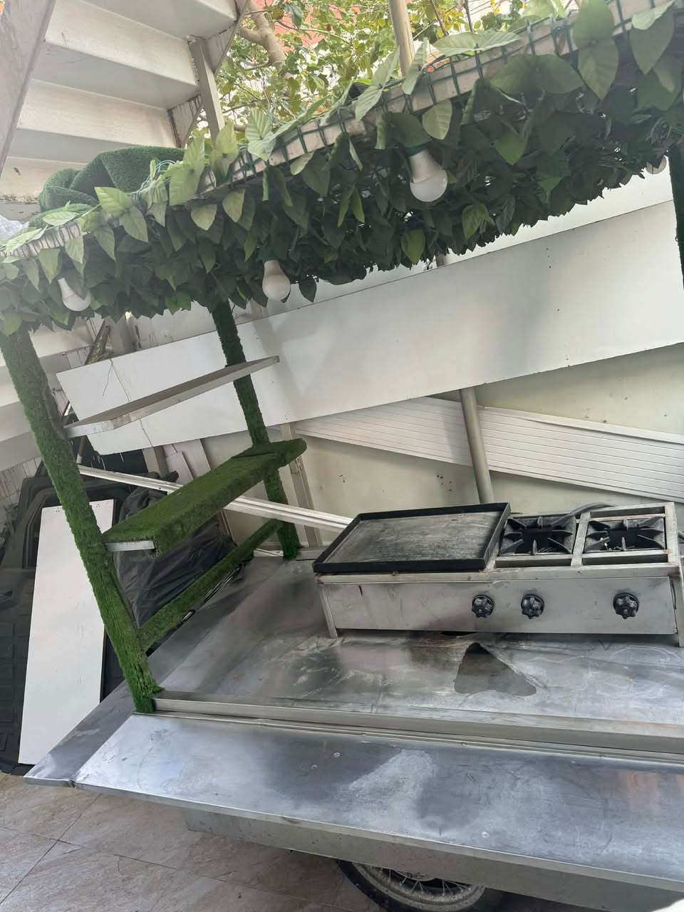 ئەم عارەبانەیە بۆ فرۆشتن کامل عەشیایە بی کەم و کورتی کامل ستیلە شتیکی پاک و بی عەیبە ئیشی پێ نەکراوە سعری ٤٥٠ هەزارە مەعالە *********** -*********** دار بنديهكان, السليمانية
