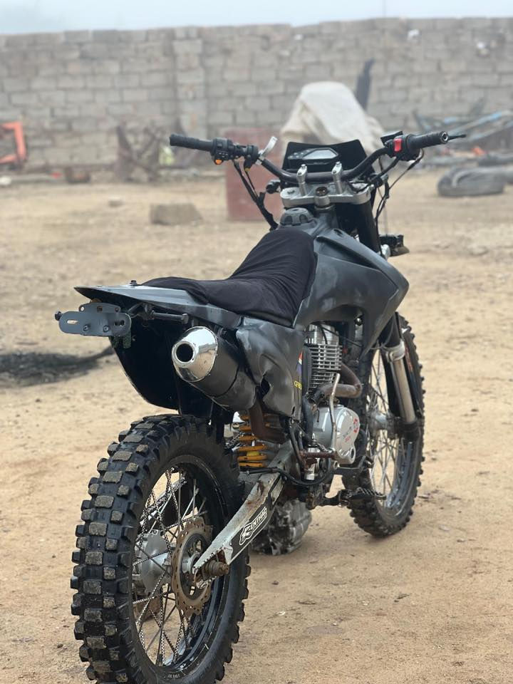 غفاز للبيع موديل ٢٢مبدل محرك***********
