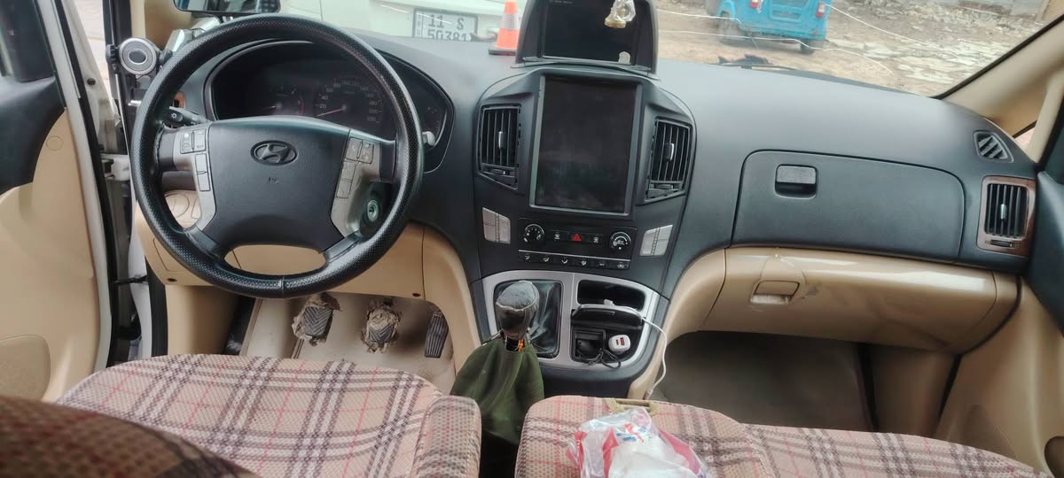 سلام عليكم ساركس البيع موديل 17سياره كفاله خير من الله من عده ذني لمشر عليهن مكان بغداد بسمايه ***********
