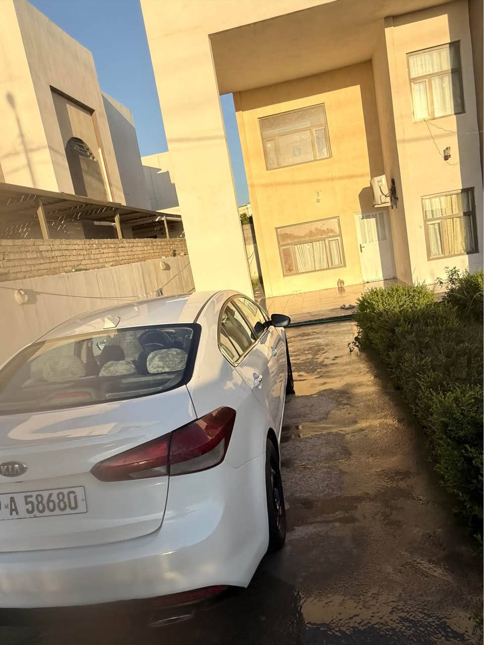 السلام عليكم .
كيا فورتي ٢٠١٧ للبيع او مراوس 
السياره عليها ادامه كامله تبريد مكينه كير حداديه تايرات كلها كامله وجاهزة .
السياره حادثها جاملغ خلفي وتصليح بالحوض اكو  وهنا بالعراق صار بيها شخوط 
صبغتها حزام بأيدي وعندي صورها اثناء الصبغ .
السيارة بأسمي رقم كربلاء جديد 
مواصفاتها :-
مكينتها ٢٠٠٠
تبريد امامي وخلفي 
كشنات جلد + تدفئة 
شاشه كار بلي اصليه 
لايت زنون 
كاميرا
اشاير بالمري مع الترحيب بالمرياية ويدة الباب
بصمه 
تحكم ستيرن فول 
السعر 103 وبيها مجال 
مكانها بالنجف النجف, العراق


**إذا كنت صاحب هذا الإعلان وتريد حذفه لأي سبب، رجاءا أرسل رسالة إلى الدعم الفني**