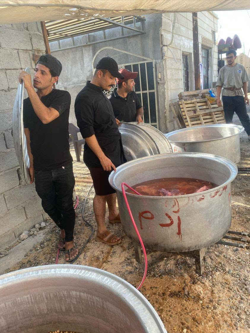 بيت_الصفار الطباخ مرتضى العامري للطبخ في شهر محرم الحرام ولكل مناطق بغداد هاتف *********** او مراسله صفحتي وخادم لخدام الحسين عليه السلام
