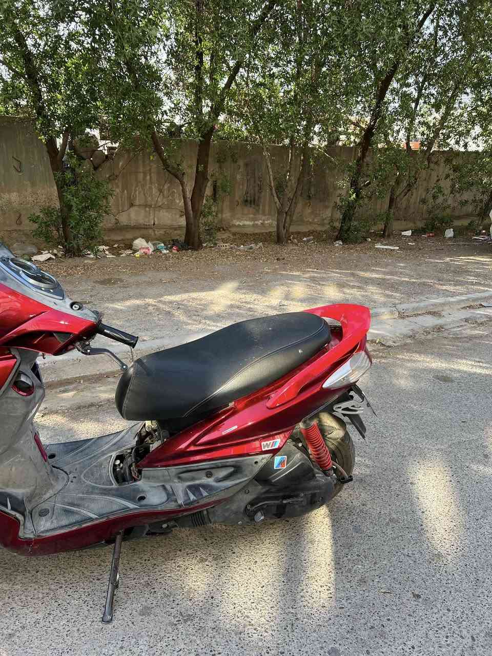 دراجه سكنس فحل قبق نفخ الدراجه كفاله عامه بس ناقصه خرز بس
سعر الدراجه ٨٠٠ وبيه مجال 
الرقم *********** 
العنوان بغداد البنوك
