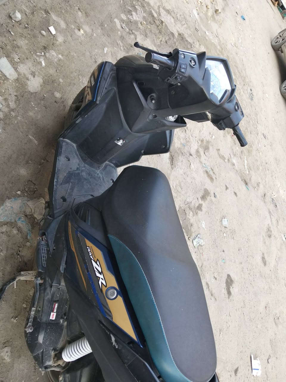 مكلف بلنشر 
دراجه ZR 2019 للبيع 
السعر 850 وبيه مجال قليل 
الاستفسار ***********
