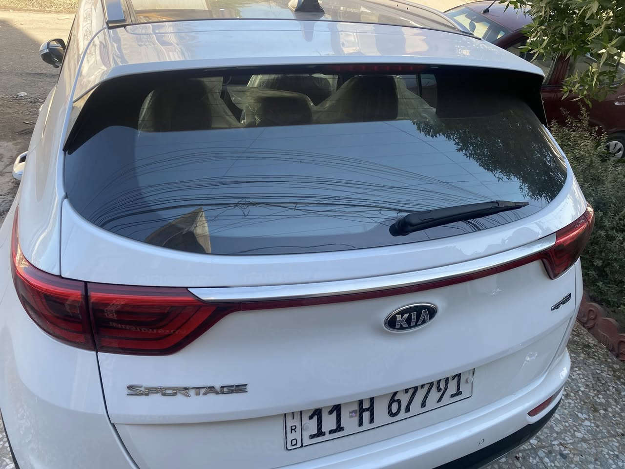 السلام عليكم :-
سبورتج 2019 خليجي جي تي لاين 
ماشية 114 الف بدون ضرر ولاصبغ 
فقط بارد بسيط 
بغداد بأسمي للاستفسار 
***********
