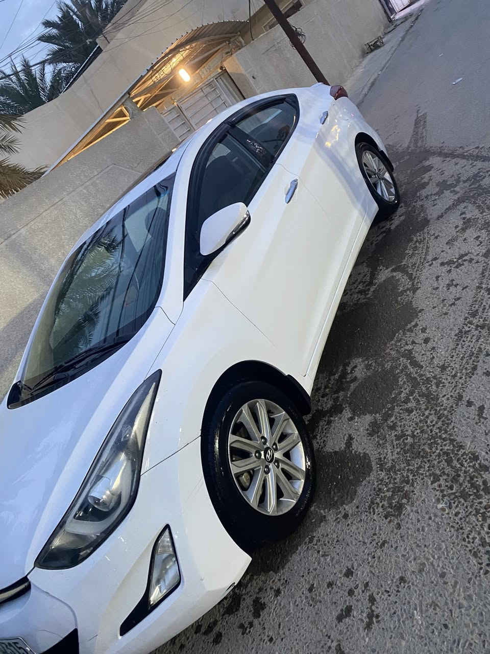 الانترا 2015للبيع خليجي السعر خاص  ***********
