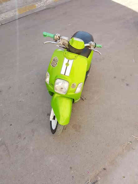 سلام عليكم ماكس بوليسي مكينه نضيفه مامفتوحه دراجه نضيفه كهربائيات كلهه شغاله نص نكره هندر سلف شغال بس عوزه شخاطه لايت زنون ابيض وصفر اشاير كلهه شغاله مكاني مدينه الصدر الشماعيه السعر 450وبيهه مجال رقم تليفون ***********
