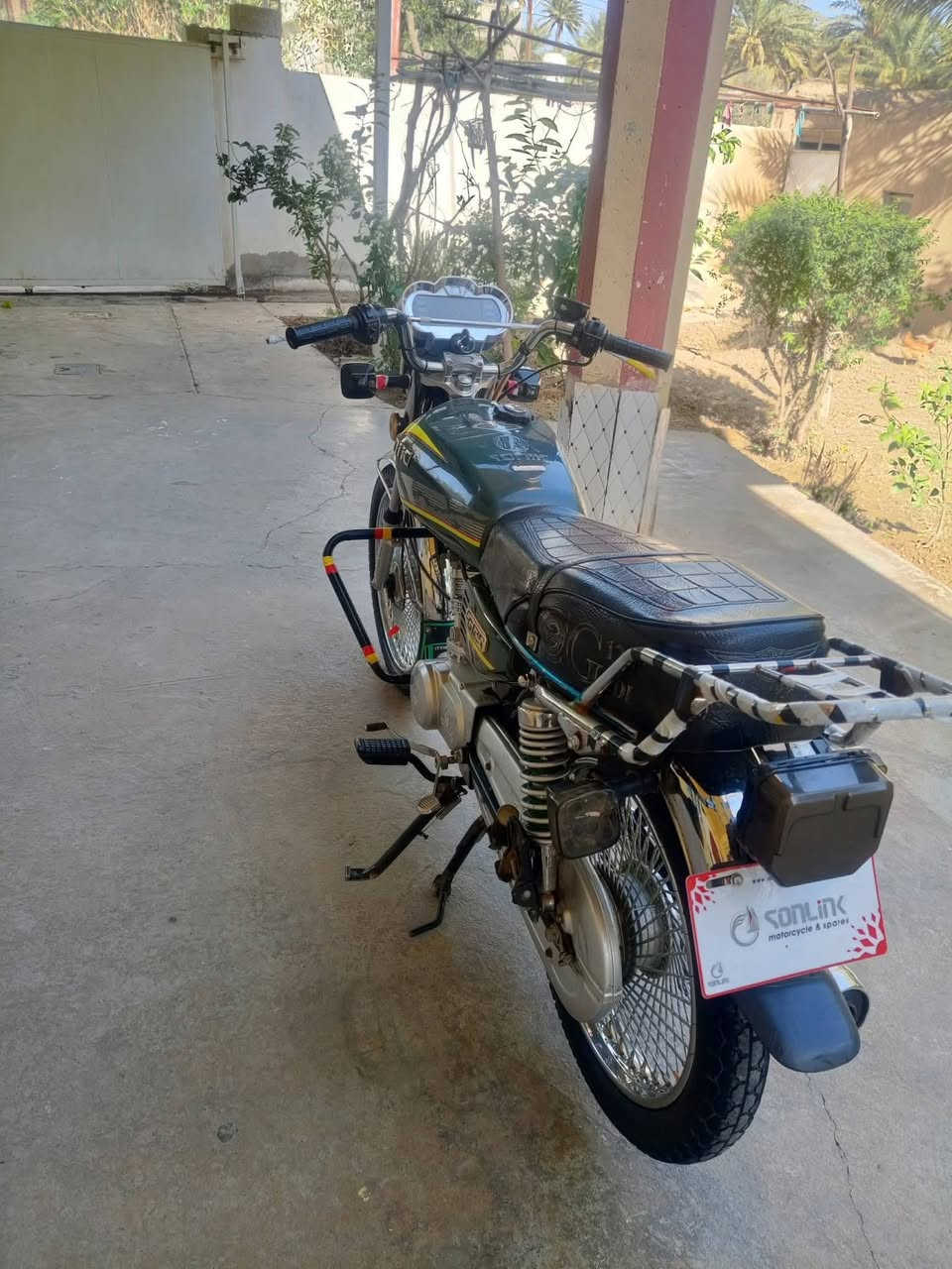 السلام عليكم دراجه موديل 24 مكينه كفاله عامه ايي نقص مابيه دراجه ما داكه الف كيلو متر لبيع مكان مفرك ***********
