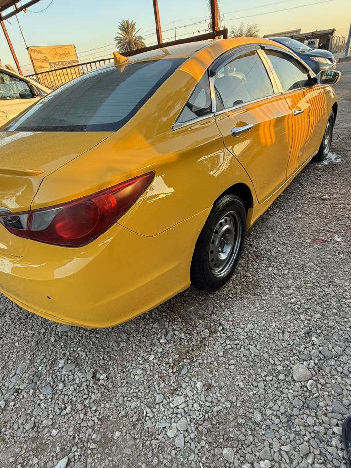 سلام عليكم سوناته مديل 2011 خليجي مكينه 2400 دوش الشركه العامه لون ابيض اصل بيها فقط بنيد سياره جاهزه ورقم دولي مصفره من كلشي صبغه جديده سياره جاهزه مكان بابل الشوملي الستفسار ***********
