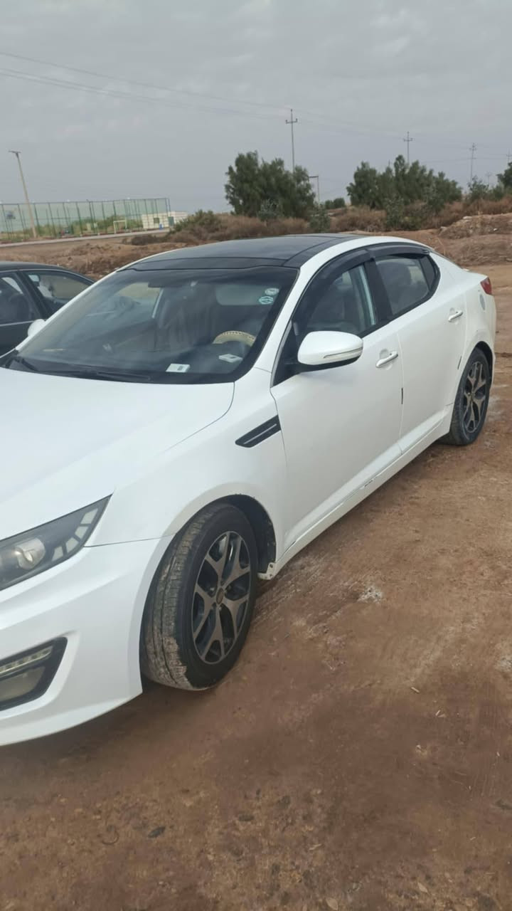 السلام عليكم
سيارة /أوبتما 12
بيها قطعه صبغ واحده جاملغ خلفي
رقم /اربيل
سنوية /تسقط بشهر 12الجاي
السعر /126وبيها مجال
ماشيه /200الف
محافظه واسطة /***********
