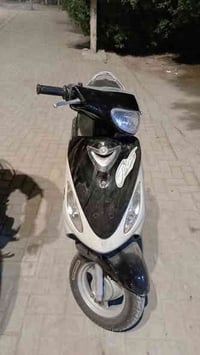 شباب دراجه ماكس مغولي للبيع دراجه بلاديه بس صالنصه رياضي دراجه شلعه مع...