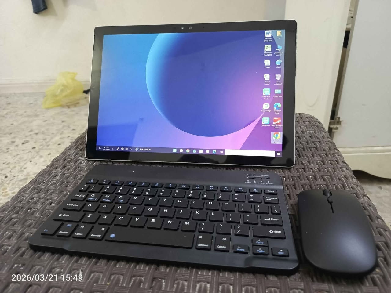 Microsoft surface pro 4
معالج كور 5 الجيل السادس
رام 8 كيكا 
هارد 256 ssd  جدا سريع 
كارت شاشه داخلي 4 كيكا 
شاشة لمس حجم 11 انج full HD 
شحن يدوم 4 ساعات واكثر 
كامرة امامية وخلفية 
ملحقات شاحنة و ماوس وكيبورد لاسلكي 
السعر 180 الف نهائي بغداد, العراق


**إذا كنت صاحب هذا الإعلان وتريد حذفه لأي سبب، رجاءا أرسل رسالة إلى الدعم الفني**