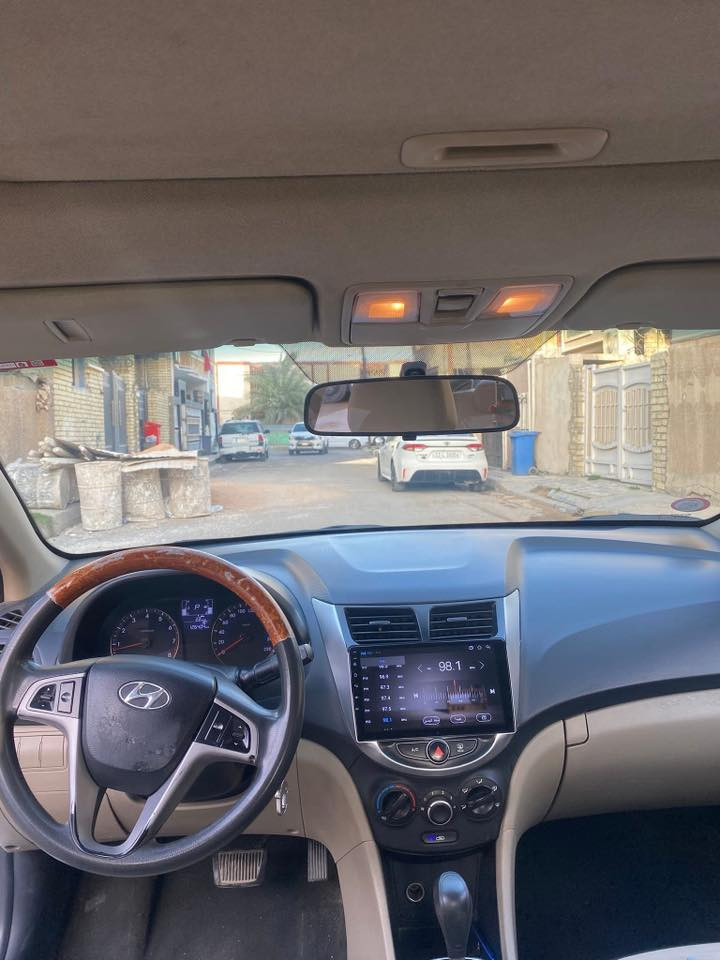 اكسنت للبيع
2016
محرك ١٦٠٠
السعر ١١٣
السنور موجود ويه الصور 
العنوان بغداد البياع 
***********
