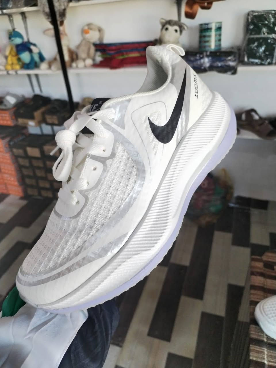 السلام عليكم
قطع باله ستندر جديد ما مستخدم فيتامني اصلي القاعده طبي فوم 
باركورد يقرا فيتنام
القطعه بس ب10الاف دينار.. العنوان رفاعي ناضم رقم4 قرب جسر لمشاة لجديد مجاور مكتب السومري للموبايل ***********
