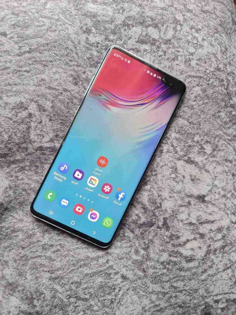 السلام عليكم Galaxy S10 5Gذاكره 512 نظيف جدأ مكاني بغداد الشعب سعره 350 وبي مجال بسيط رقمي *********** بغداد, العراق

