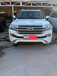 لاندكروز GXR • ٢٠١٦ • رقم بغداد الدولي