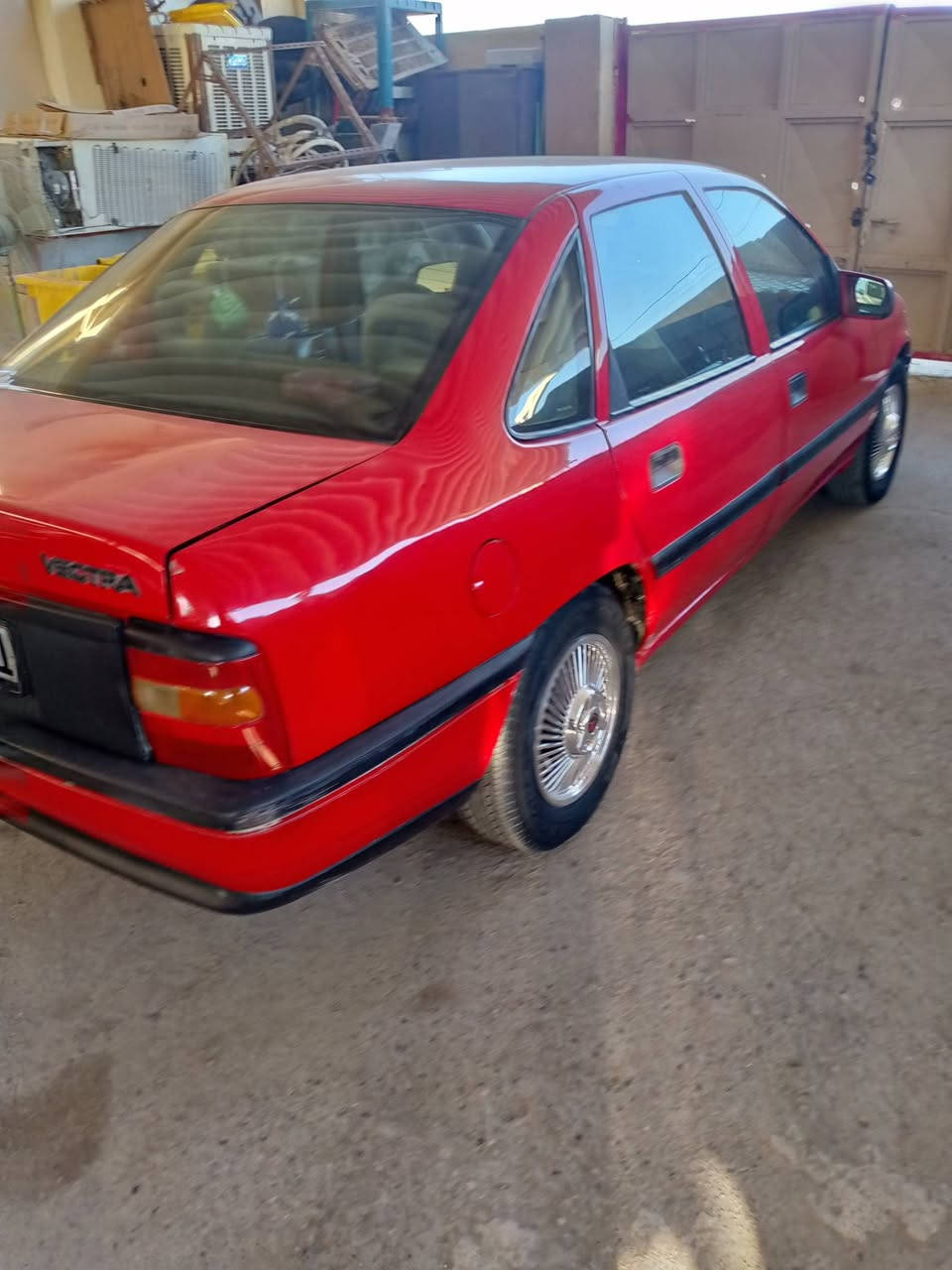 اوبل فيكترا موديل 92 جديدة السعر 38وبي مجال الطيبين عنواني ديالى بعقوبة اتصال ***********
