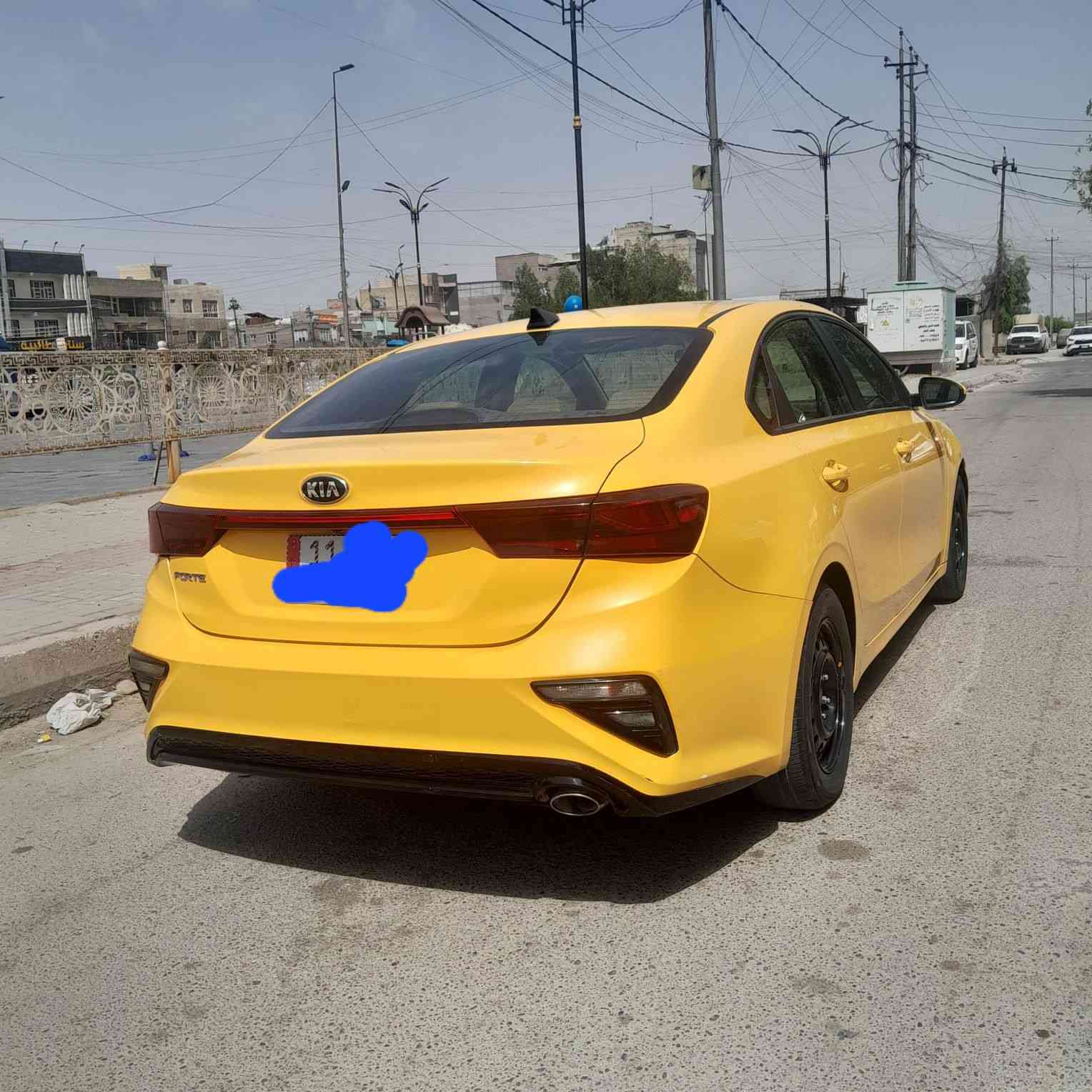فورتي مديل 19امريكي حادثه بس بنيد تبديل الباقي ليبل واحد  بدون دواخل ابد حتى مازداته مامليوحات السياره بالعراق ما مضروبه ابد شرط صبغه الأولى بدون معجون 
كير اي تي مبدل مكينه مافتوحه اتراي زيرو ناعمة
دوشمه عامه منضومت زنون اصلي ابو ١٢٠ 
السياره جاهزه سنويه وهزه ورقام كله جديد باسمي تحويل ثاني يوم المكان بغداد السعر 127 الرقم ***********
