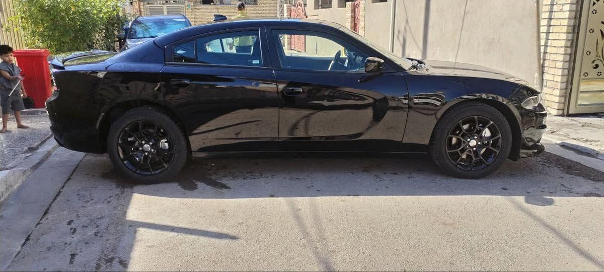 جارجر 2016 نظيفه ماشيه 85
حادث حلو 
جاملغ وبنيد تبديل وباب صدر  صبغ
فور ويل
سعر 160 وبالعافيه
***********
