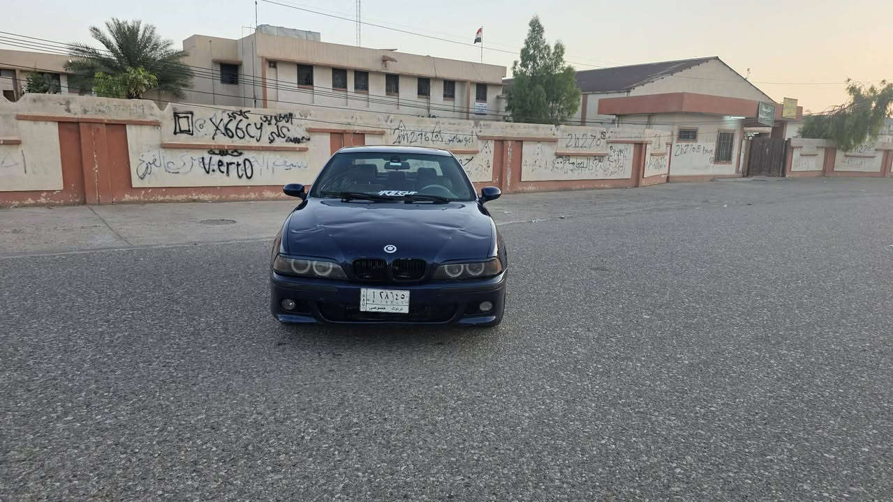 السلام عليكم بي ام دبليو بومه موديل 1998 محدثه 2002 حجم 528 بلادي مكينه وكير بشرط تبريد ثلج 🥶 رقم كركوك الماني سنويه عاج شرط الوكاله قرار 48 يعني مطلوبه كمرك سياره جاهزه مابيهه كل نقص فقط البونيد بي رصعات للبيع او مراوس حسب القناعه السعر 53 وبيهه مجال بسيط 
العنوان كركوك
رقم الهاتف ***********
