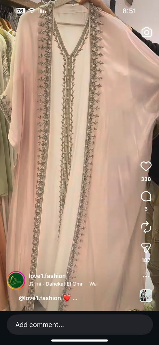 مراحب 
عندي عدة فساتين ملبوسات مرة وحدة قياسهم بين ( 38-40 ) للي تريدهم خاص فدوة


**إذا كنت صاحب هذا الإعلان وتريد حذفه لأي سبب، رجاءا أرسل رسالة إلى الدعم الفني**