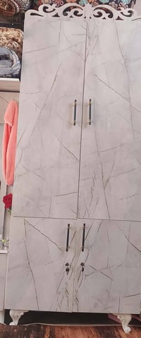 غرفة نوم • دولاب ٤ أبواب • شبه جديد