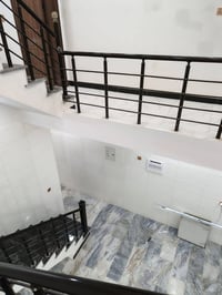 بيت للبيع مساحة 100متر مدخلين الشعب حي عدن خلف جامع الجهاد شارع ٢٠رصيف...