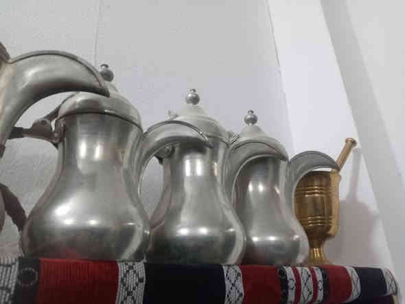 سيت دلال بغدادي نحاس مختوم  

نضافه 100/% 100✨

قياسات 25*23*22سم

للستفسار مراسلة الصفحة أو 
*********** واتساب☑️

يوجد خدمة توصيل لجميع المحافظات 🇮🇶
