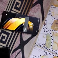 ذاكرة ١٢٨ • شاشة مكسورة • شغال فول