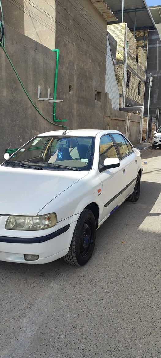 السلام عليكم 

سمند 2011 ايراني اصل بدون صبغ
 السياره جديده ونضيفه كير ومكينه بدون تنقيص وتبخير شرط الفحص كهربائيات شغاله سستم صوت 

شغال تبريد شغال تدفئه شغاله السياره ماشاء الله 
متعوب عليها وشكلها احلى من الصور  سعرها55ورقه

وبيها مجال قليل.ملاحضه السياره بدون تعمير كله بلادي
رقمي للتواصل واتساب ماعندي ماسنجر ***********
