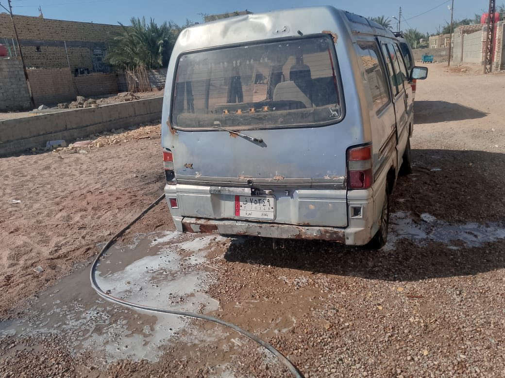 سلام عليكم سياره البيع شوف لعين رقم لماني محرك بل كارتون نكره سعر 8وراق أبيع كوم حديد مكاني ناصريهـ وهاذ رقمي ***********
