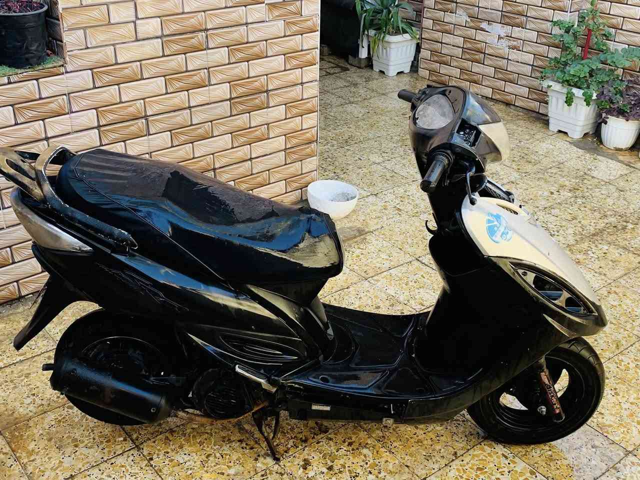 الــســلام عــلــيــكــم
كامكو G4

دراجه حلوه ونصبتها حلوه

لدراجه نكره سلف كلشي شغال بيها

المكينه مفتوحه مره وحده بس 

للبيع  

لسعر 300 وبيها مجال بسيط 

مكاني نجف حي لجمعيه 

***********
