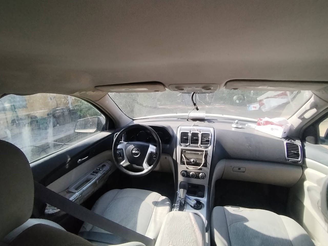 سلام عليكم جمسي اكاديا ٢٠٠٨ محور مكينه او كير افلون والسعر 65 وبيها مجال البيع او مراوس مكان ديالى الخالص رقم الهاتف ***********/ ***********
