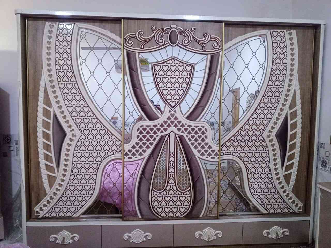 للبيع ٦٥٠ العنوان كربلاء حي العسكري جامع الاعمران
***********
