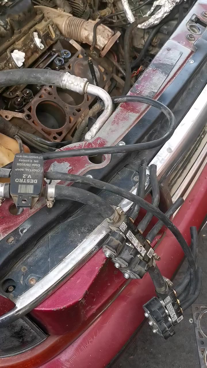 خدمات علي مقابل جسر الطالبيه مجاورليث مستبوشي بلضمان والعمل ***********
