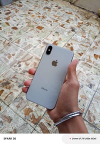 عندي ايفون اكس اعادي نضيف الجهاز ذاكرة ٦٤ مادري شمبدل بي الجهاز الجهاز...