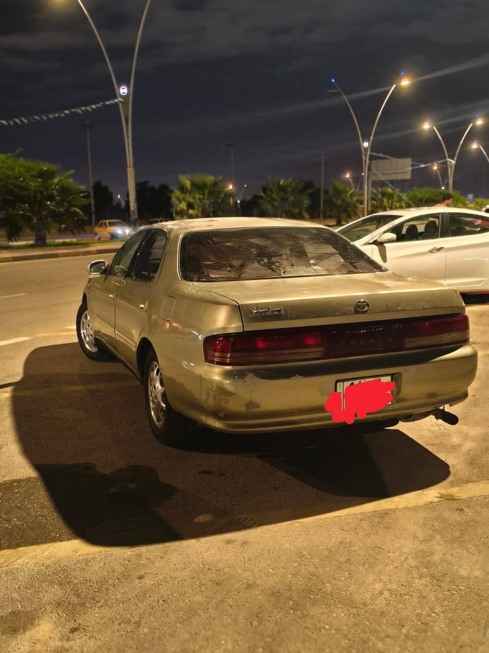 السلام عليكم كرسته مديل95مكفوله كص ونقل وعيب شرعي مكينه وكير ونجي مكفولات حداديه/100/100 كهربائيات كله شغال تخم تايرات السياره جاهز تبريد شغال العنوان البصره رقم ***********
