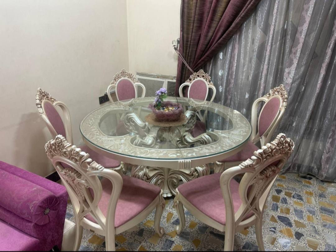 للبيع ميز طعام ملكي ثقيل كلش مع ٦ كراسي جديد مامستخدم السعر 650 بلاد, صلاح الدين


**إذا كنت صاحب هذا الإعلان وتريد حذفه لأي سبب، رجاءا أرسل رسالة إلى الدعم الفني**