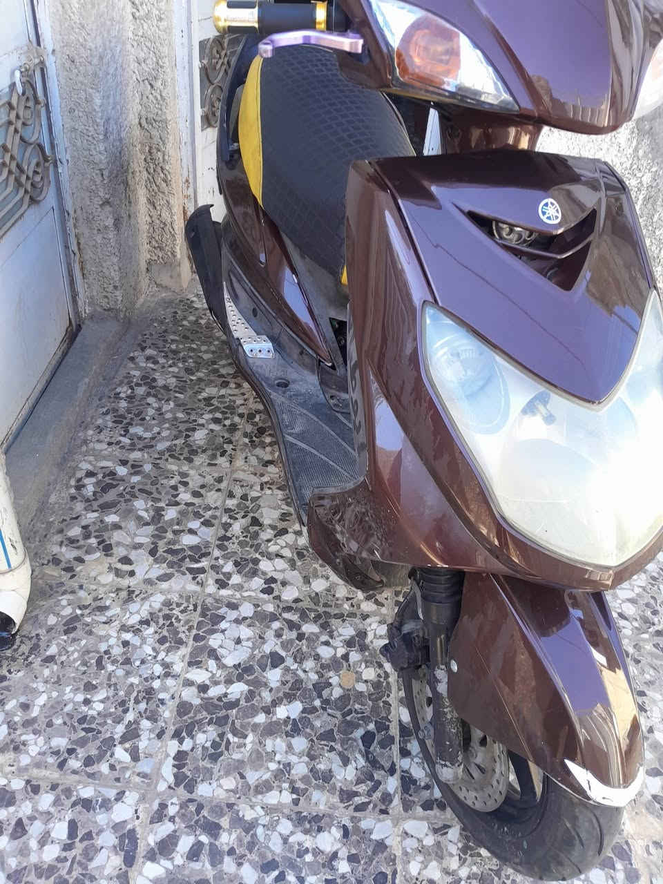 سلام عليكم دراجة سكنز فحل كابريتر شغالة كوم حديد كوم حديد ٣٠٠ الف بغداد الحسينية ***********
