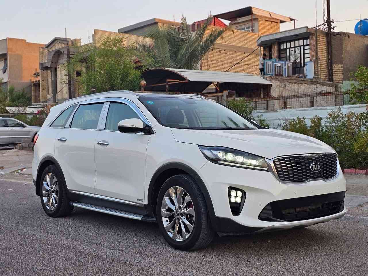 سلام عليكم / سارنتو GT لاين 2020(خليجيه )
فول مواصفات واحد عل واحد 
ميحتاج اذكر مواصفات لجيتي معروفه مفوله للأخير 
رقم بغداد لجديد بسمي هزه جديده 
*********** 
مكاني البياع
