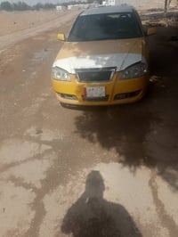 عندي شير ي  للبيع سنوينه موجوده سياره كير ومكينه تبريد كامله كهربائيات...