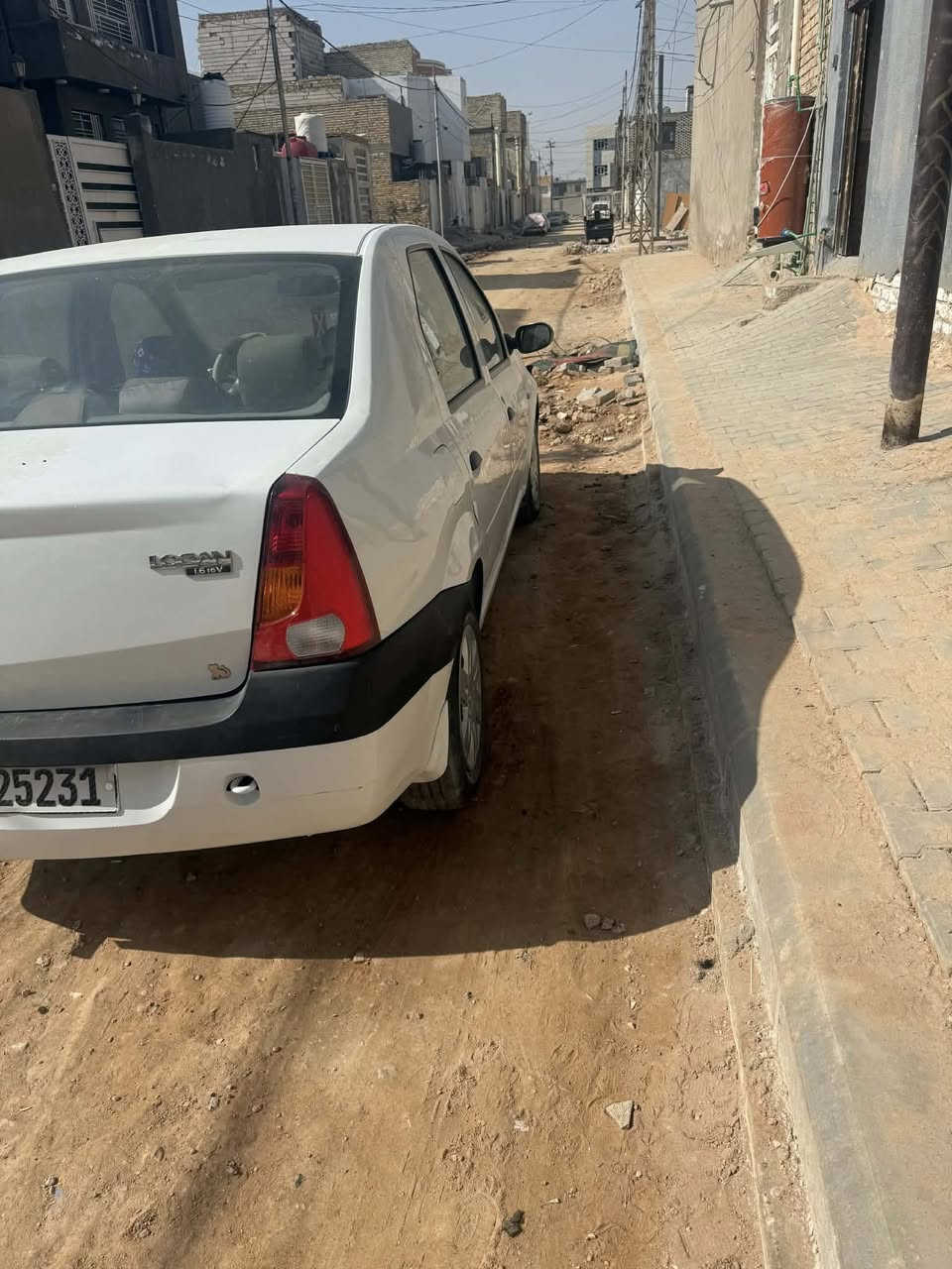 سلام عليكم رينو ٢٠١٠ سياره مكفوله كفاله عامه بيع مراوس ٤٥ وبيه مجال ***********
