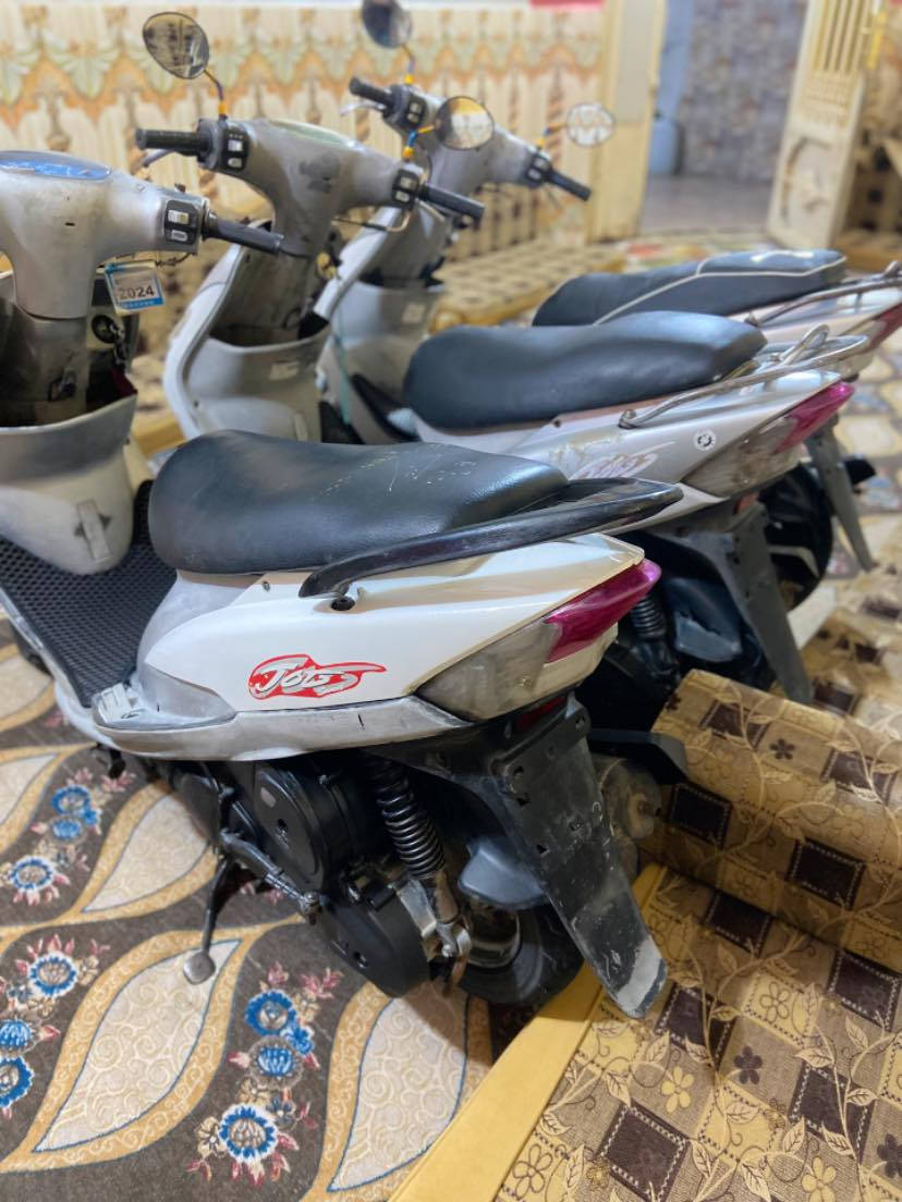 ماكسات منغولي 50 بلاد دراجات جاهزات اي نقص مابيهن سعر الوحده ب 525 وبيه مجال محركات
ناعمه شلعه ومشي وكهربائيات كله جاهزات ختم واحد 

***********نتصال /وتساب

ناصريه مركز ☝️
